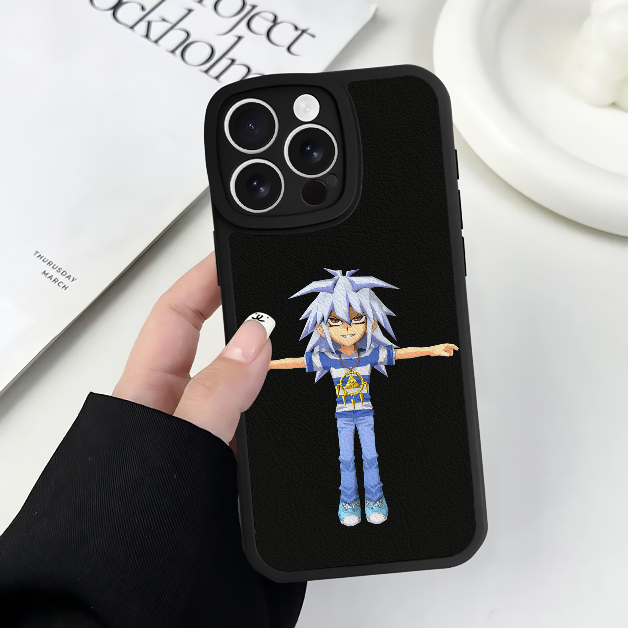遊☆戯☆王 Yu-Gi-Oh! 【iPhone 16シリーズ対応】シリコンスマホケース（レザー調） 材質：シリコン